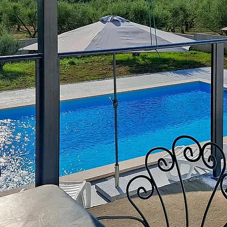 Fortuna Visnjan Holiday home
