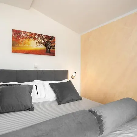 Fortuna Visnjan Holiday home